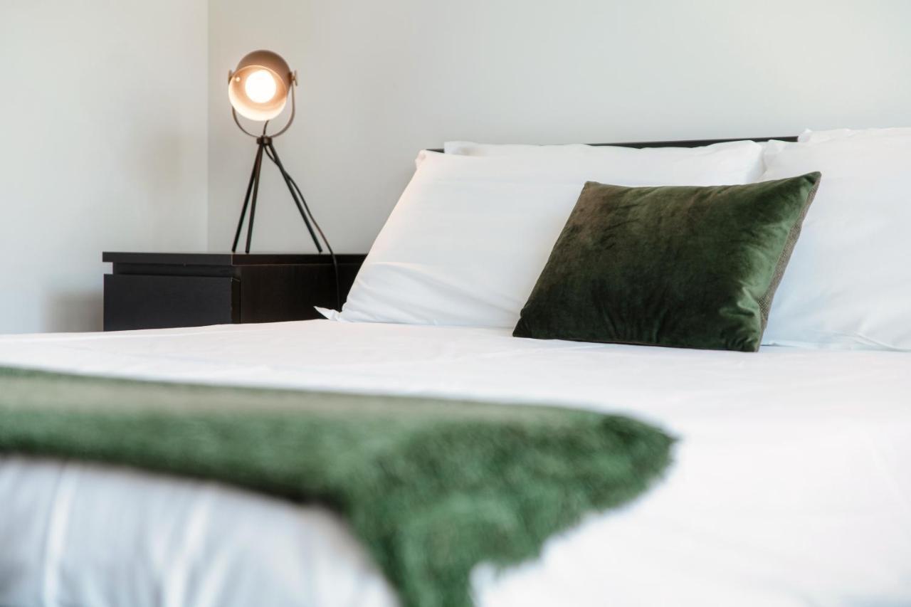 Prestige Apartments By Quokka 360 - Spacious Flats With Terraces ลูกาโน ภายนอก รูปภาพ